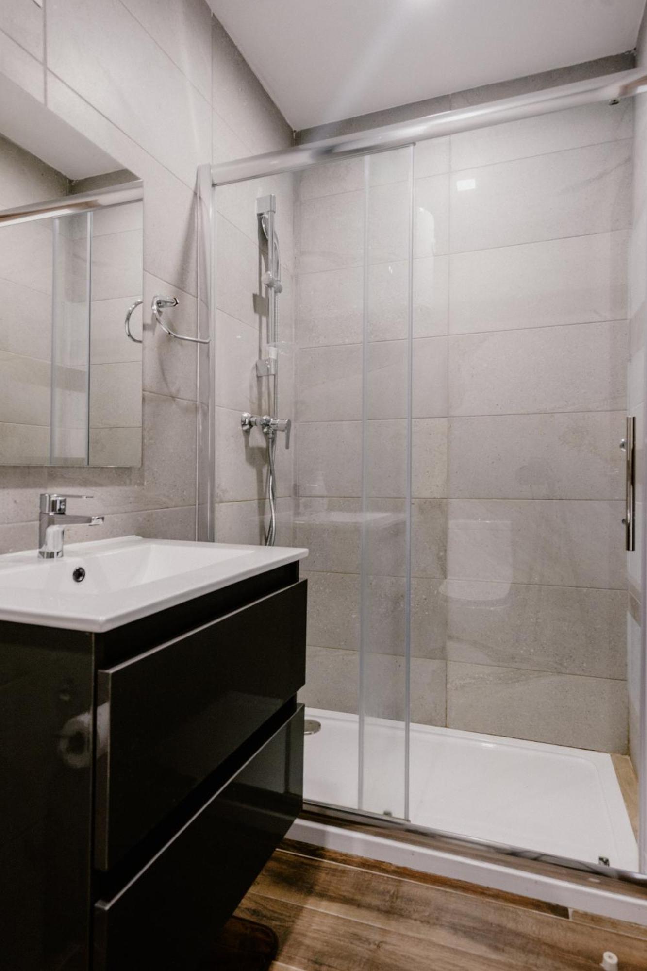 Appartamento La88 Bayview Penthouse With Jacuzzi Sliema Esterno foto