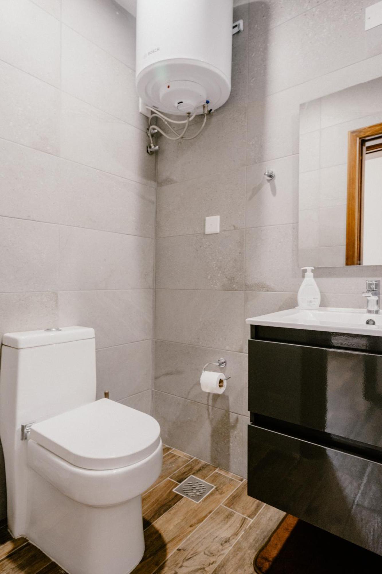 Appartamento La88 Bayview Penthouse With Jacuzzi Sliema Esterno foto