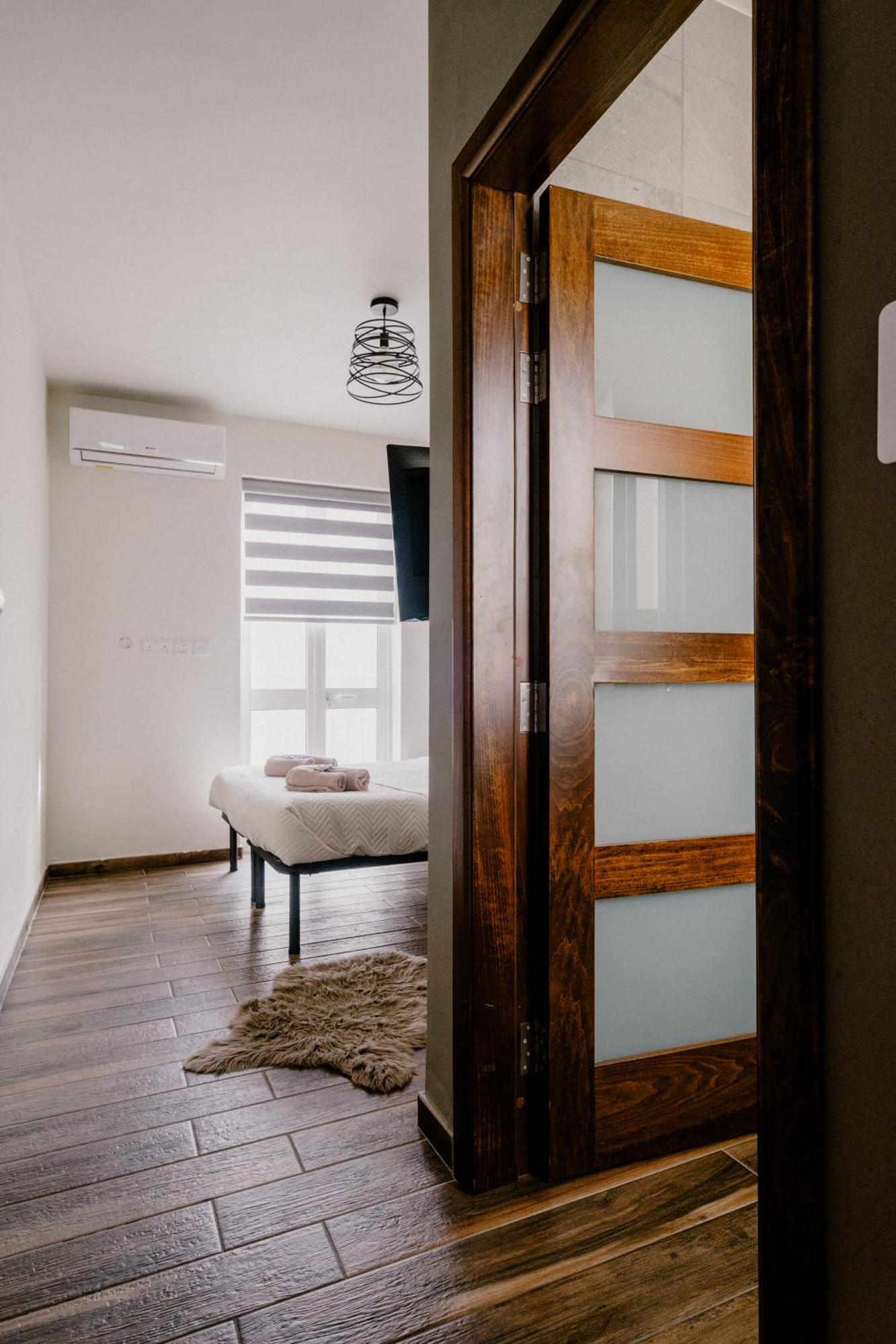 Appartamento La88 Bayview Penthouse With Jacuzzi Sliema Esterno foto